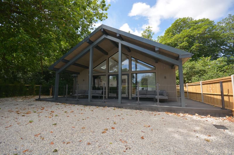New build holiday home in Shedfield, Southampton by Signature Design Architecture